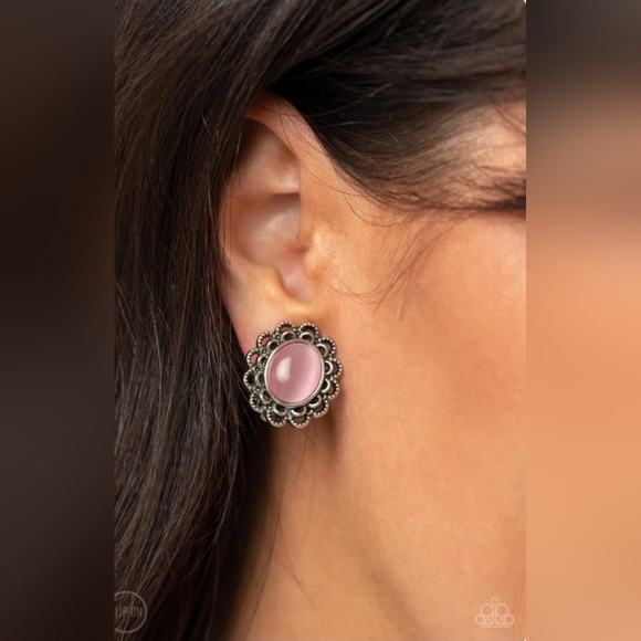 Garden gazebo Pink Clip-on Earrings - Picture 2 of 5